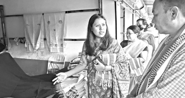 Facing issues in procuring 3k curtains from weavers: GM