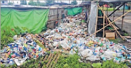 Visitors turn Sendra into dumping site !