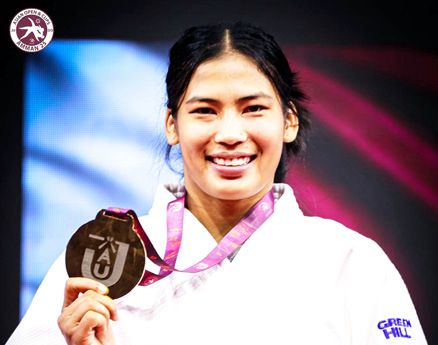 Inunganbi wins gold in Amman Judo meet