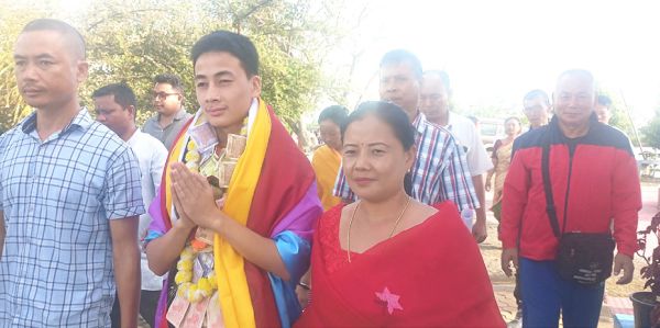 Medallist Nongpoknganba feted