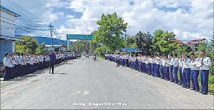 Students form human chain demanding justice for schoolgirl victim of cyber harassment