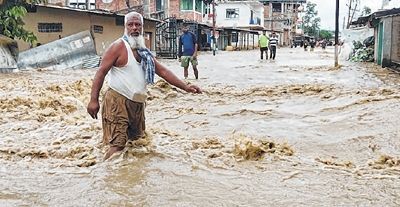 Flood situation worsens, many areas under water