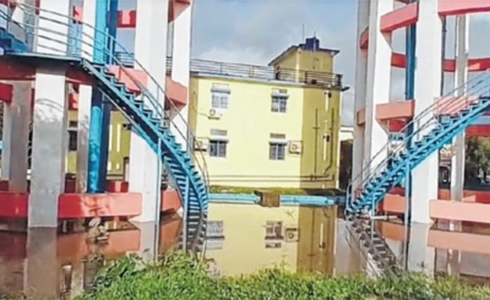 Porompat plant suspends water supply