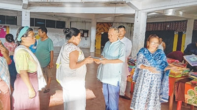 NPP reaches out with gifts for displaced women
