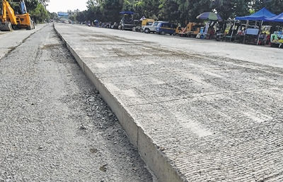 Lapses in rigid pavement work alleged