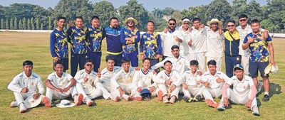 Cooch Behar Trophy Plate Group : Robinson hits ton
