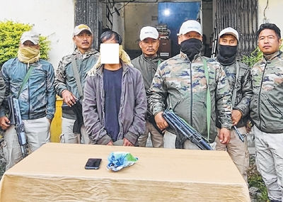 Kuki village chief held with nearly 1 Kg of opium