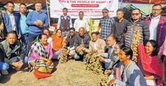 Noney villagers bring veggies to IDPs, show solidarity