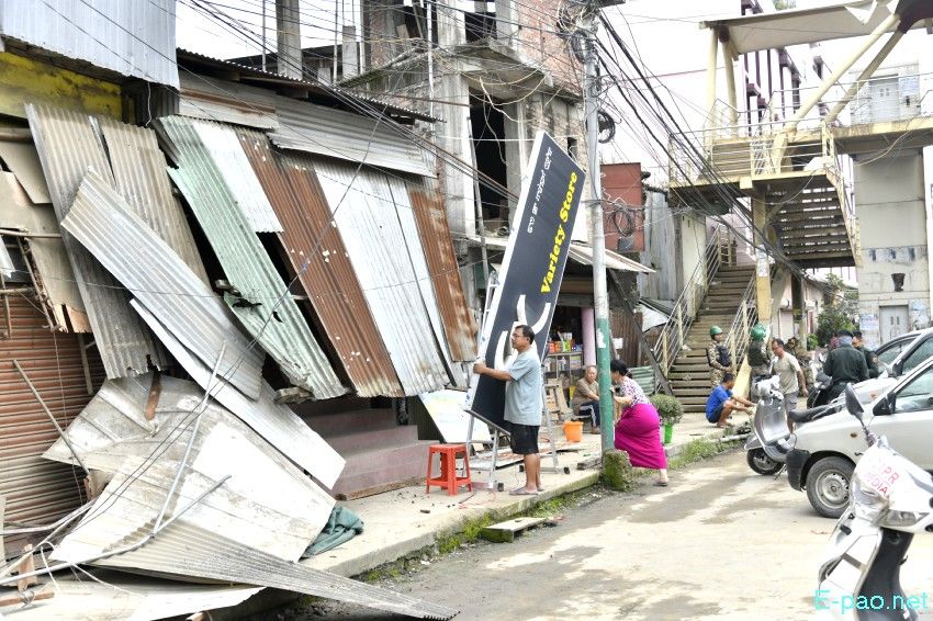 Encroachment eviction from Keishampat Junction to Malom along Tiddim road, Imphal :: 12th July 2025