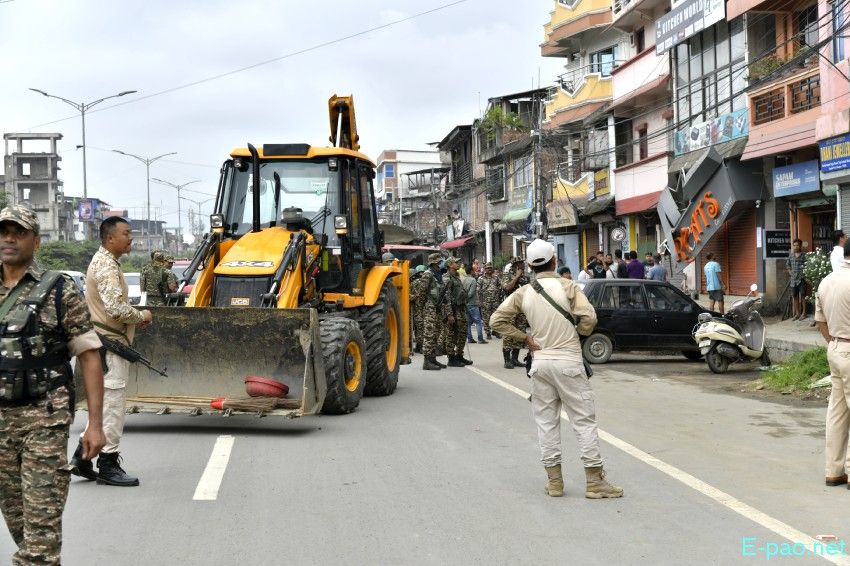 Encroachment eviction from Keishampat Junction to Malom along Tiddim road, Imphal :: 12th July 2025