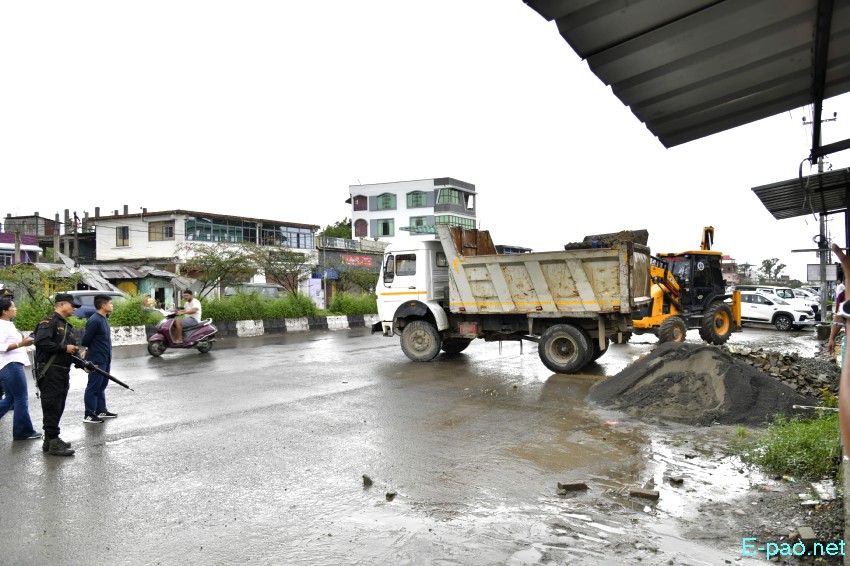 Encroachment eviction from Keishampat Junction to Malom along Tiddim road, Imphal :: 12th July 2025