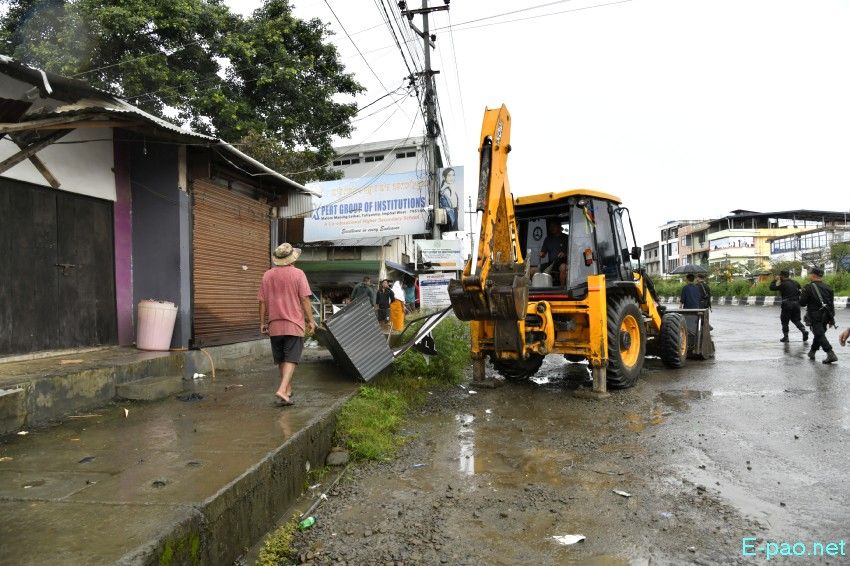 Encroachment eviction from Keishampat Junction to Malom along Tiddim road, Imphal :: 12th July 2025