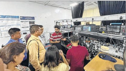 Media team from Manipur visits IIST