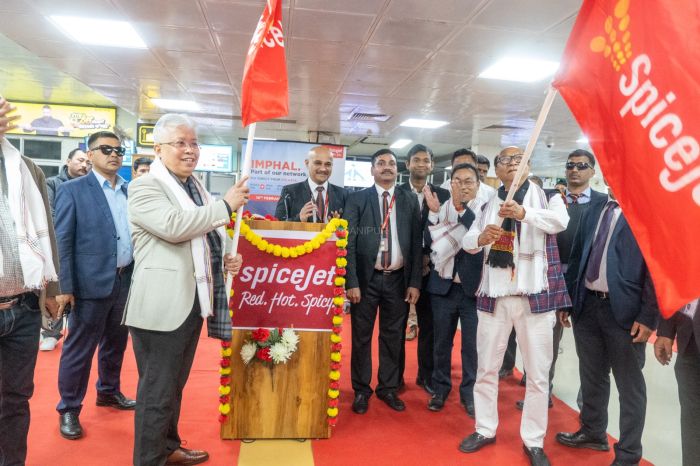 CM, LS MP join hands to launch SpiceJet service