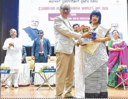 CM reaches out to affected women with financial assist