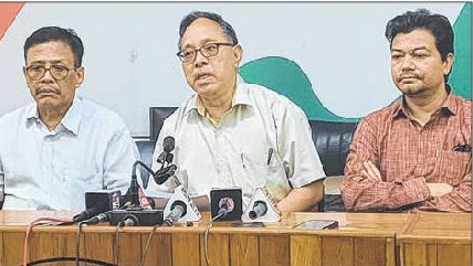 Congress picks holes in CM's Ukhrul visit