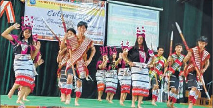 Mount Everest College marks cultural day with vibrant cultural shows