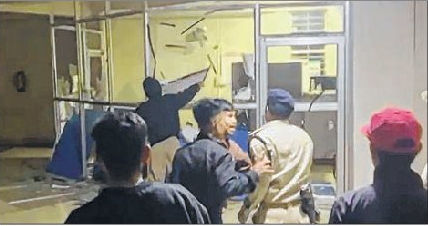 Death after childbirth triggers violence at JNIMS