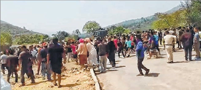 Intense stand off ensues at T Khullen village