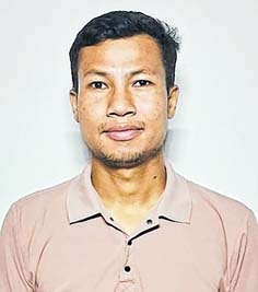 Referees XI Manipur greets Atom Dingku on clearing Level 5 Upgradation Exam