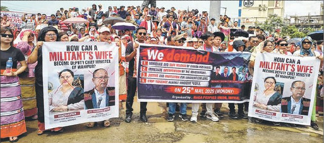 Meiteis, Tangkhuls, Kabuis, Liangmais, Meitei Pangals join hands in show of solidarity