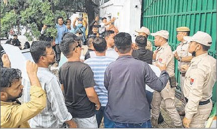 MPYCC's bid to storm CM's residence stopped