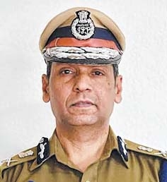 Mukesh arrives, to take charge as DG on Jun 1