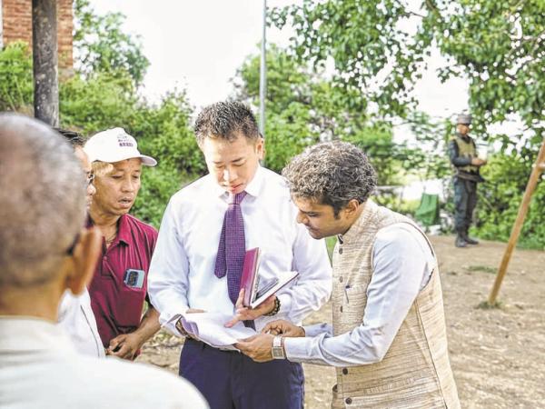 ECI reviews SIR progress