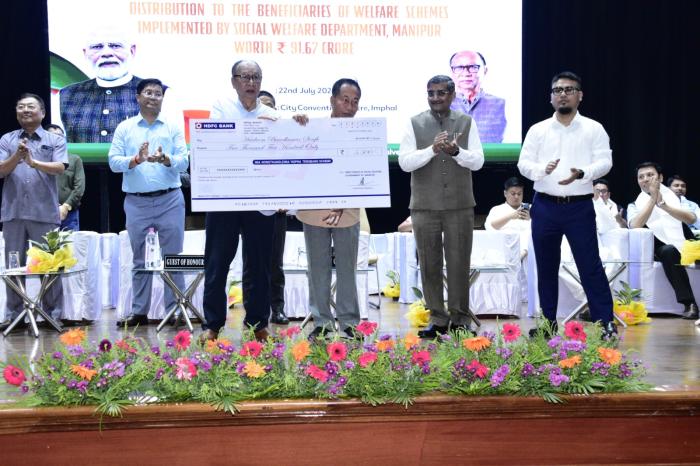 CM distributes welfare benefits worth Rs 91.66 Cr