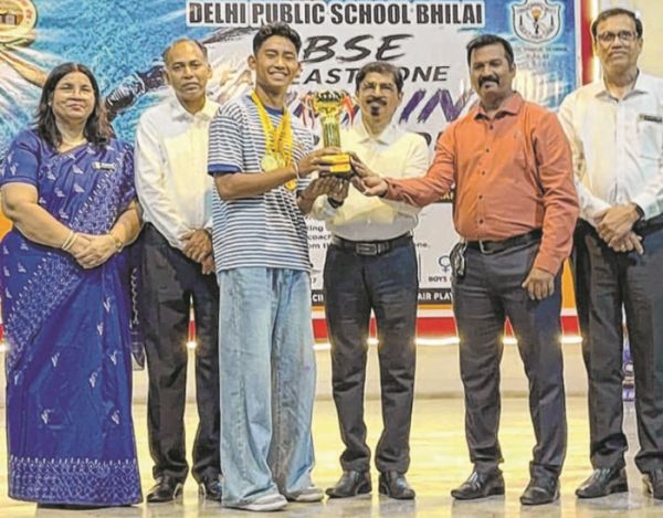 CBSE National School Games : Nahakpam Himanshu adjudged 'Best U14 Swimmer' in Zonal competition