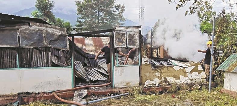 Kukis set houses ablaze near Leimakhong Army Hqs