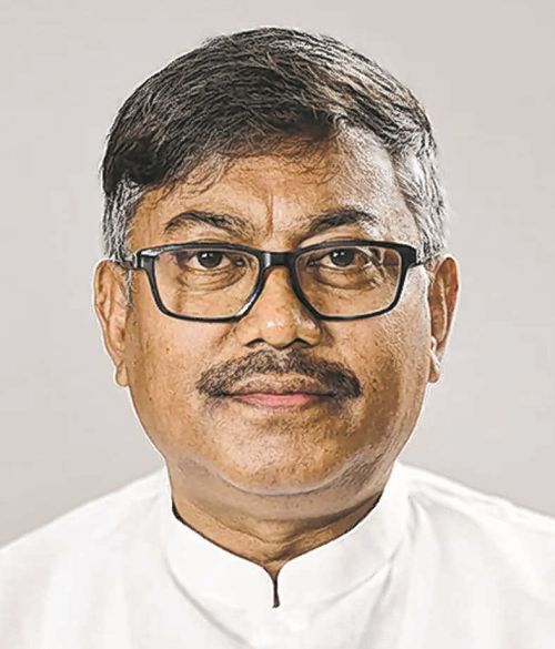 HM air dashes to Delhi