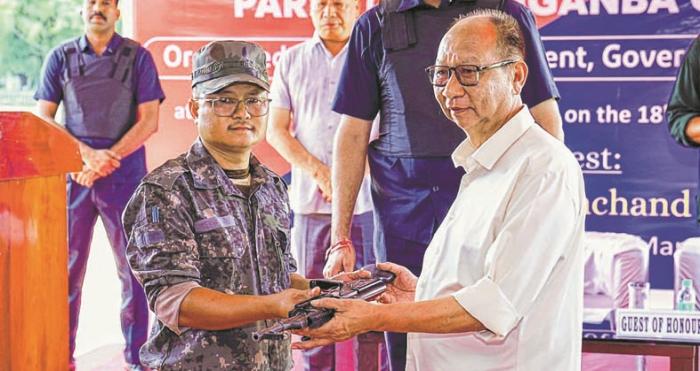 State supports NRC, says CM while urging democratic stir