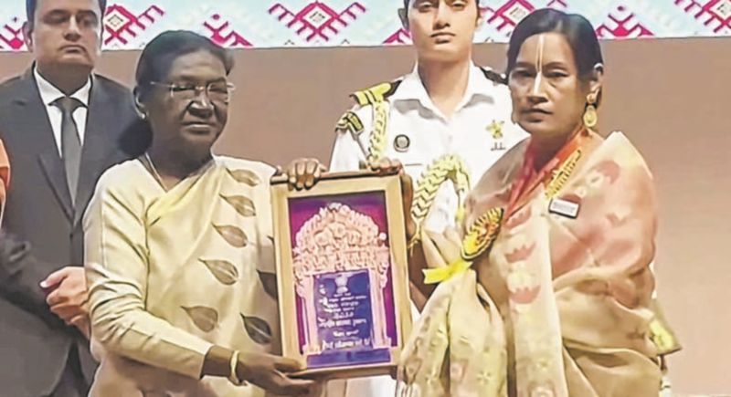 President awards Rani Devi