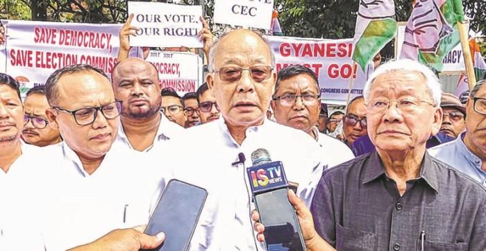 Cong demands removal of CEC