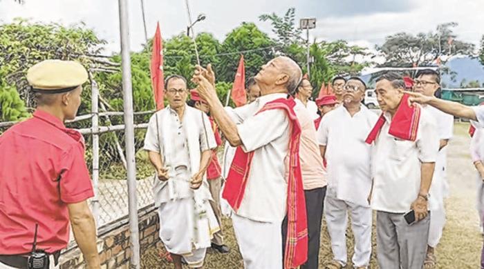 Salutes offered to Lamyanba on Manipur Kanba Numit
