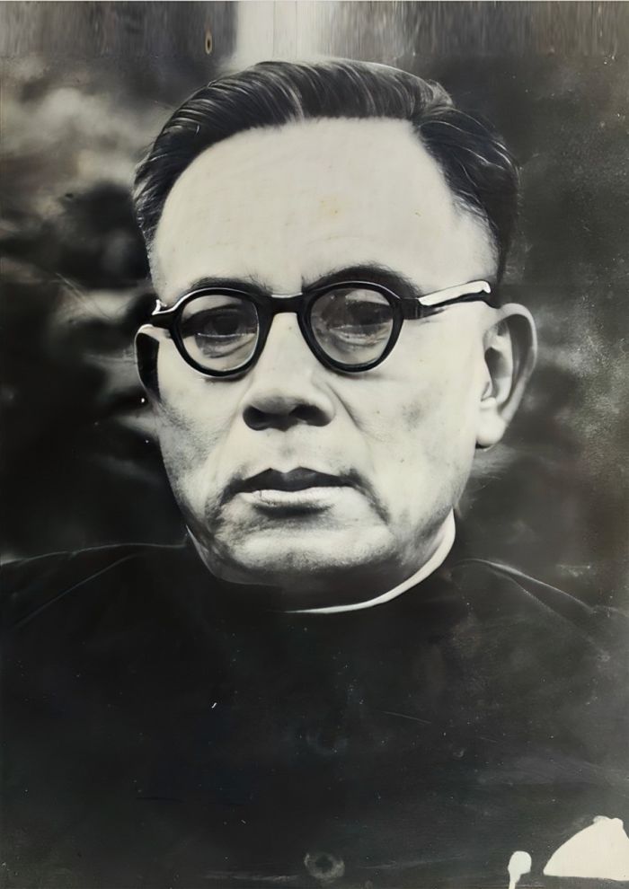  S. Somorendro 