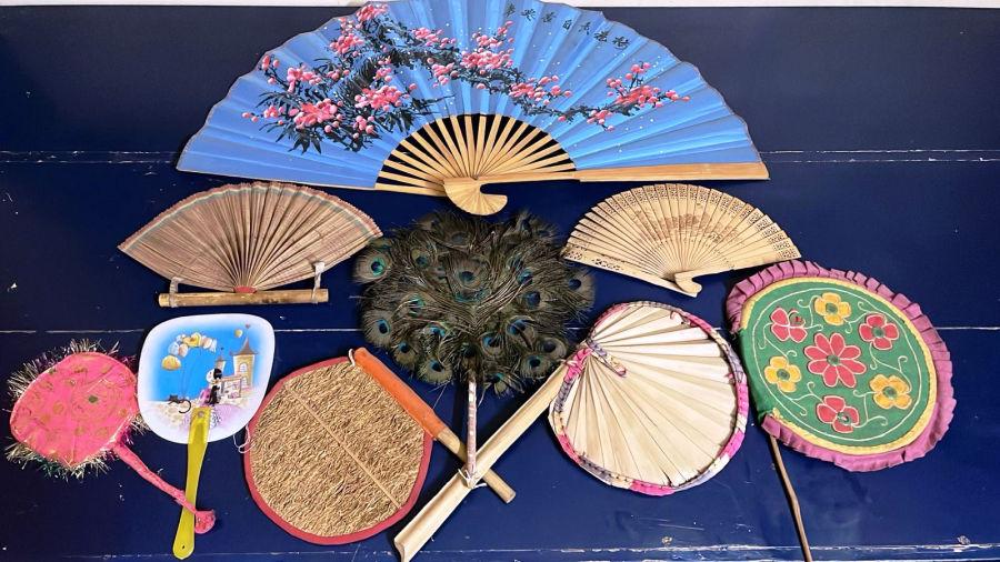 Manda Fan Hand Fans